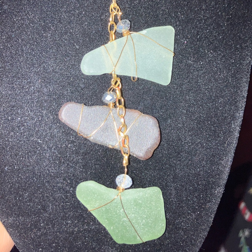 #94 handmade seaglass hanging necklace